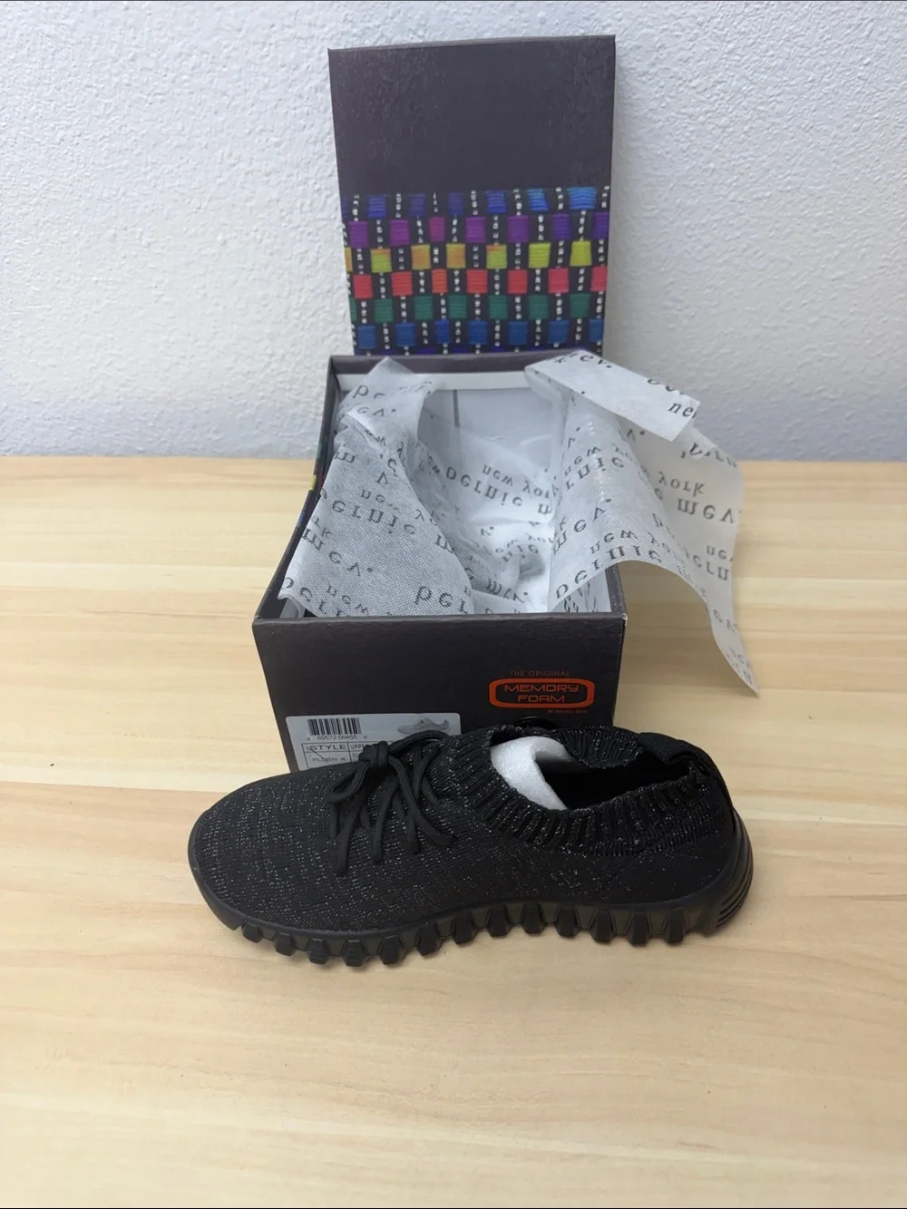 bernie mev. Kids Black Knit Slip-On Sneakers with Textured Sole